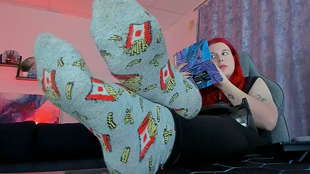 NielletaBlossom online show from February 17, 2026, 2:42 am