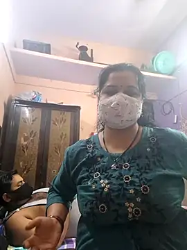 bobbyronak online show from November 3, 2025, 7:17 pm