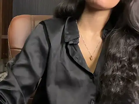 Snapshot of Divyaa69 chatting on June 7, 2026, 6:24 pm Divyaa69 online show from June 7, 2026, 6:24 pm