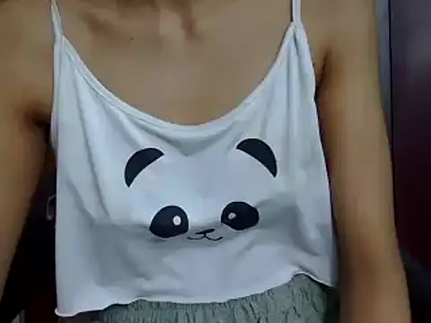 Snapshot of Cute_Alaina chatting on September 10, 2025, 3:38 am Cute Alaina online show from September 10, 2025, 3:38 am
