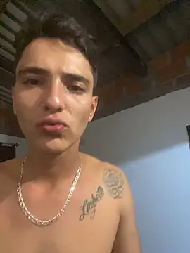 Snapshot of TeAyudoAVenirte3000 chatting on November 28, 2025, 10:15 am TeAyudoAVenirte3000 online show from November 28, 2025, 10:15 am