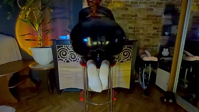 JosephinaBlack online show from February 17, 2026, 3:04 am