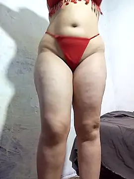 Sirinsx online show from April 5, 2026, 2:24 pm