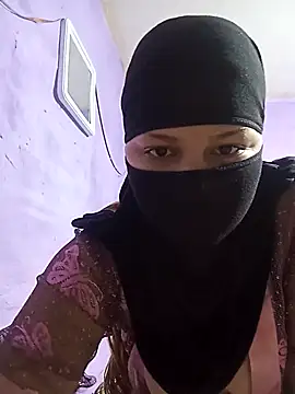 Sirinsx online show from February 25, 2025, 8:42 pm