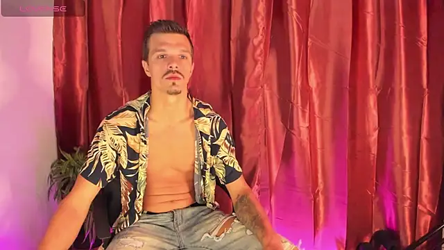 Snapshot of DonyBrown chatting on September 16, 2025, 3:29 am DonyBrown online show from September 16, 2025, 3:29 am