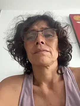 Snapshot of MireyaTorresGu chatting on February 16, 2026, 5:55 pm MireyaTorresGu online show from February 16, 2026, 5:55 pm