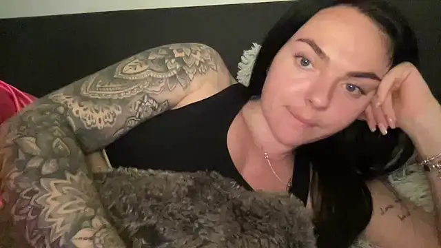 Snapshot of yorkshiregal chatting on February 21, 2026, 8:33 pm yorkshiregal online show from February 21, 2026, 8:33 pm