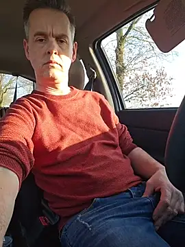 Hectorthyssen1 online show from March 4, 2026, 3:53 pm