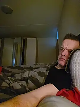 Hectorthyssen1 online show from January 18, 2026, 9:13 am