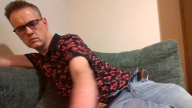 Hectorthyssen1 online show from September 19, 2025, 10:03 pm