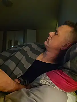 Hectorthyssen1 online show from November 15, 2025, 10:47 pm