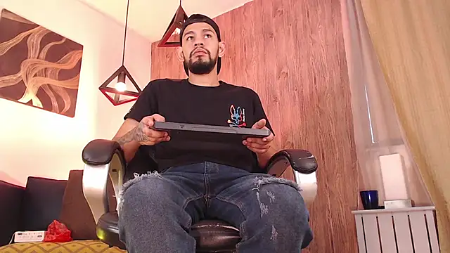 Bedobigcock online show from January 29, 2025, 5:13 pm