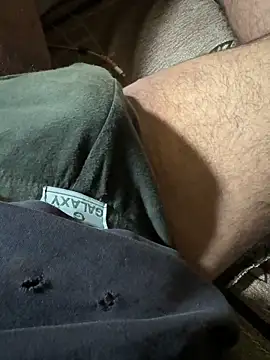 Snapshot of studdboyy chatting on November 16, 2025, 5:23 am studdboyy online show from November 16, 2025, 5:23 am