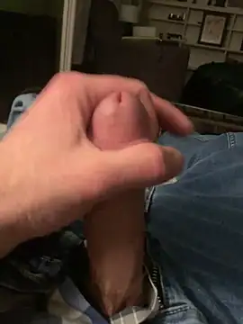 Snapshot of willcumforu chatting on January 13, 2025, 4:07 am willcumforu online show from January 13, 2025, 4:07 am