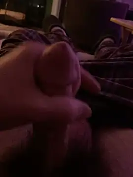 Snapshot of willcumforu chatting on January 4, 2025, 4:54 am willcumforu online show from January 4, 2025, 4:54 am