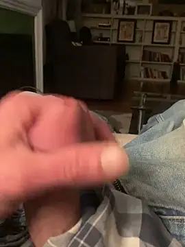 Snapshot of willcumforu chatting on March 21, 2025, 3:12 am willcumforu online show from March 21, 2025, 3:12 am