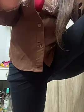 Sexy-Mona2 online show from April 6, 2026, 9:32 am