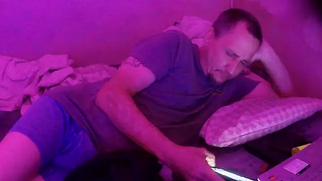 George48 online show from January 15, 2026, 5:33 am