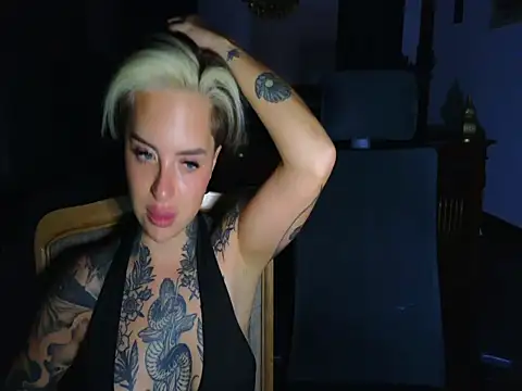 Alexandersonxo online show from March 20, 2026, 2:51 pm