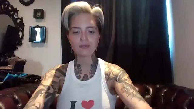 Alexandersonxo online show from November 17, 2025, 12:53 pm