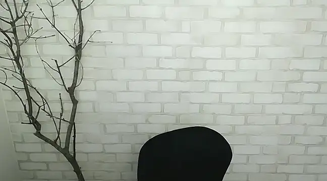 Snapshot of Queen_ofLove chatting on December 5, 2024, 11:23 pm Queen ofLove online show from December 5, 2024, 11:23 pm