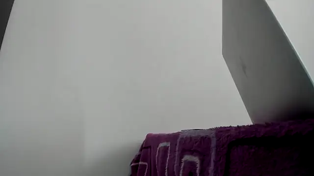 Snapshot of sophiee_evanss_ chatting on November 10, 2025, 5:29 pm sophiee evanss online show from November 10, 2025, 5:29 pm