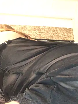 paulette karim1 online show from March 1, 2025, 11:37 pm