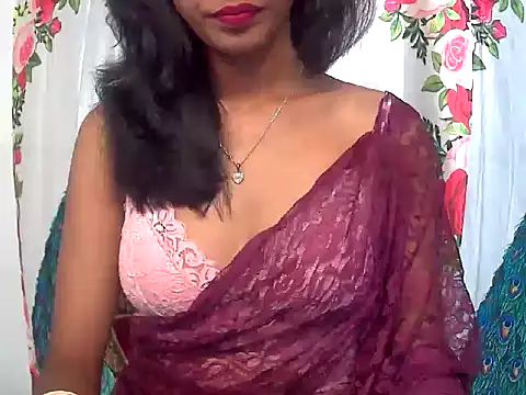 sexy janu25 online show from February 19, 2026, 5:26 am