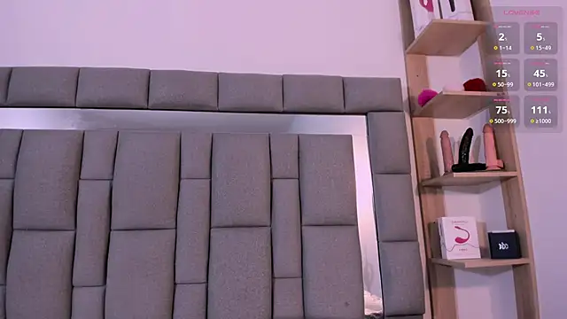 Snapshot of vivianne_scott chatting on October 18, 2025, 12:07 pm vivianne scott online show from October 18, 2025, 12:07 pm