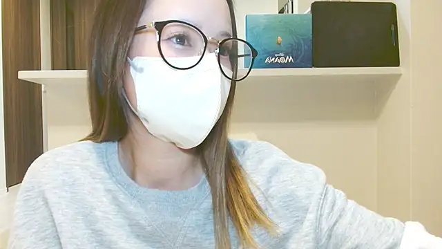  hina chan  online show from October 15, 2025, 2:25 pm