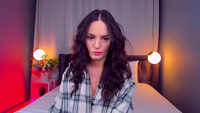 Snapshot of CarlaWhite chatting on December 19, 2025, 4:27 am CarlaWhite online show from December 19, 2025, 4:27 am