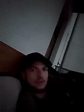 Snapshot of Sexynoah chatting on December 3, 2024, 6:32 am Sexynoah online show from December 3, 2024, 6:32 am