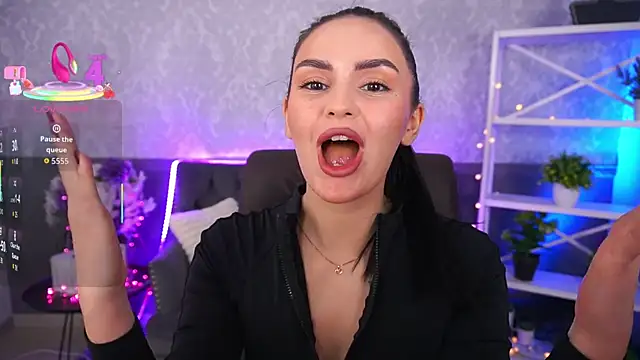 Snapshot of MilashaLovely chatting on November 15, 2025, 9:08 pm MilashaLovely online show from November 15, 2025, 9:08 pm