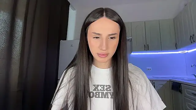 Kim Oberlin  online show from March 8, 2026, 12:08 pm