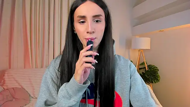 Snapshot of Kim_Oberlin_ chatting on January 12, 2026, 4:03 pm Kim Oberlin online show from January 12, 2026, 4:03 pm