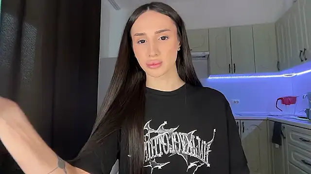 Snapshot of Kim_Oberlin_ chatting on February 20, 2026, 12:07 pm Kim Oberlin online show from February 20, 2026, 12:07 pm