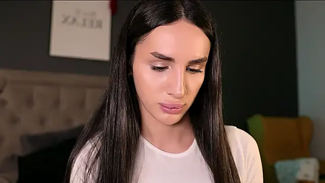 Snapshot of Kim_Oberlin_ chatting on October 16, 2025, 12:02 pm Kim Oberlin online show from October 16, 2025, 12:02 pm