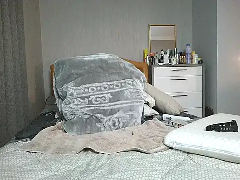 Snapshot of unknownguy_7 chatting on December 2, 2025, 4:09 pm unknownguy 7 online show from December 2, 2025, 4:09 pm