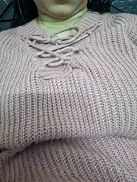 Lunaxx001 online show from February 26, 2026, 1:44 pm