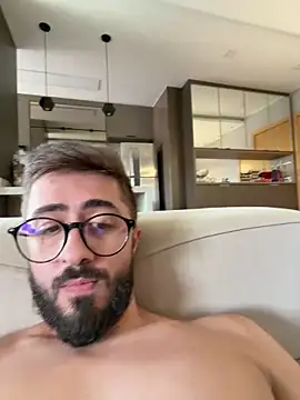 Snapshot of gabrielc27 chatting on November 21, 2025, 3:44 pm gabrielc27 online show from November 21, 2025, 3:44 pm