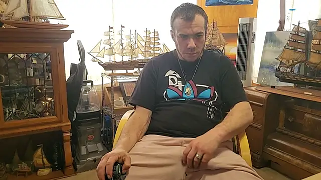 ScubaStevex online show from March 11, 2026, 8:03 pm