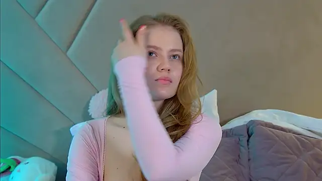 SelinSwarovski online show from March 30, 2026, 4:30 pm