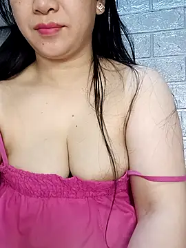 Snapshot of Basabetnga chatting on February 3, 2026, 7:41 pm Basabetnga online show from February 3, 2026, 7:41 pm