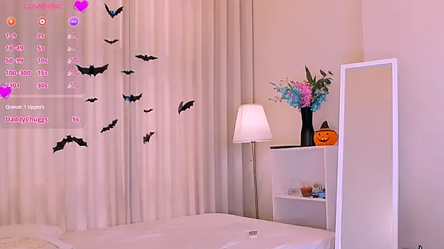 Snapshot of Melissa_Mone chatting on October 25, 2025, 5:17 am Melissa Mone online show from October 25, 2025, 5:17 am