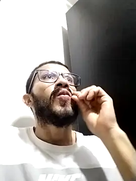 hairyserious online show from December 31, 2024, 3:55 am