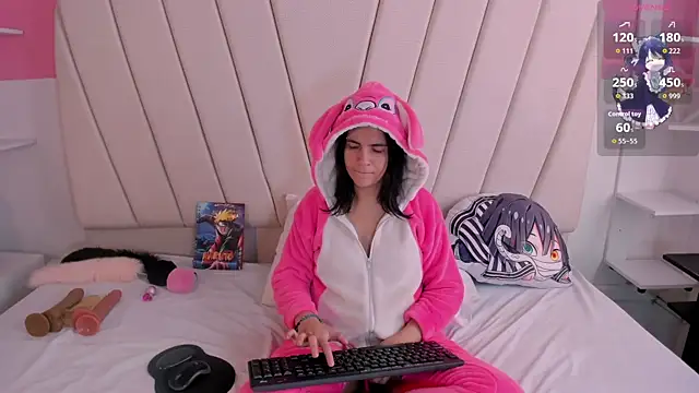 MorganitaX online show from November 6, 2025, 12:53 pm