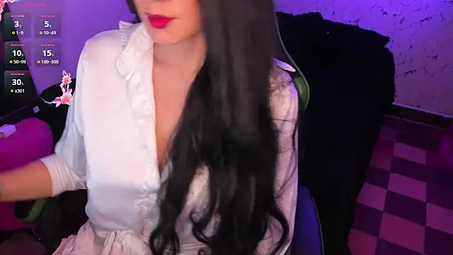 elissa iris online show from May 13, 2026, 2:51 am