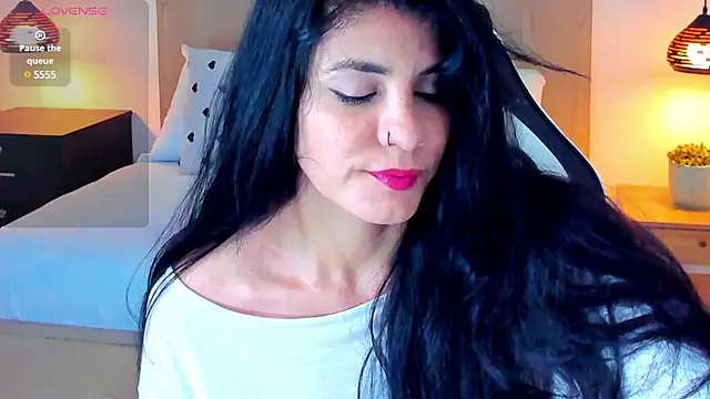 Snapshot of elissa_iris chatting on March 11, 2025, 8:08 am elissa iris online show from March 11, 2025, 8:08 am