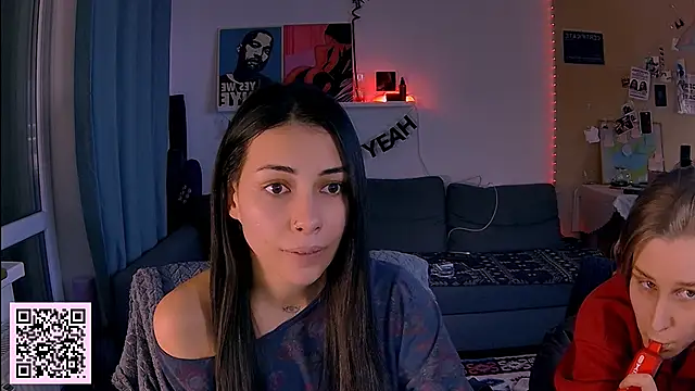 Snapshot of KatiKate chatting on February 9, 2026, 4:05 pm KatiKate online show from February 9, 2026, 4:05 pm