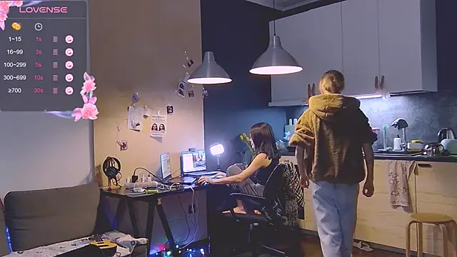 Snapshot of KatiKate chatting on March 9, 2025, 9:14 pm KatiKate online show from March 9, 2025, 9:14 pm